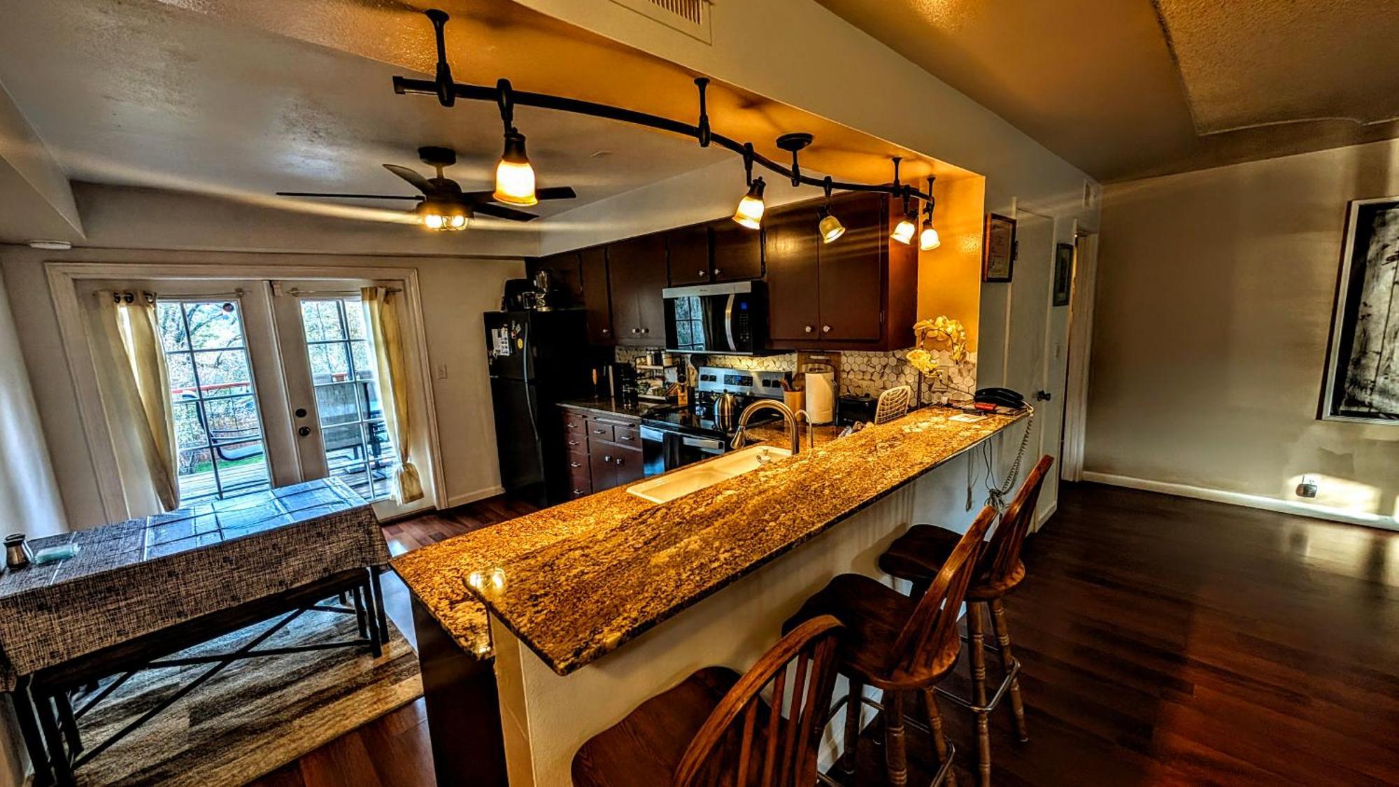 Wona'S 2 Bedrooms Full Kitchen Oakhurst Extérieur photo